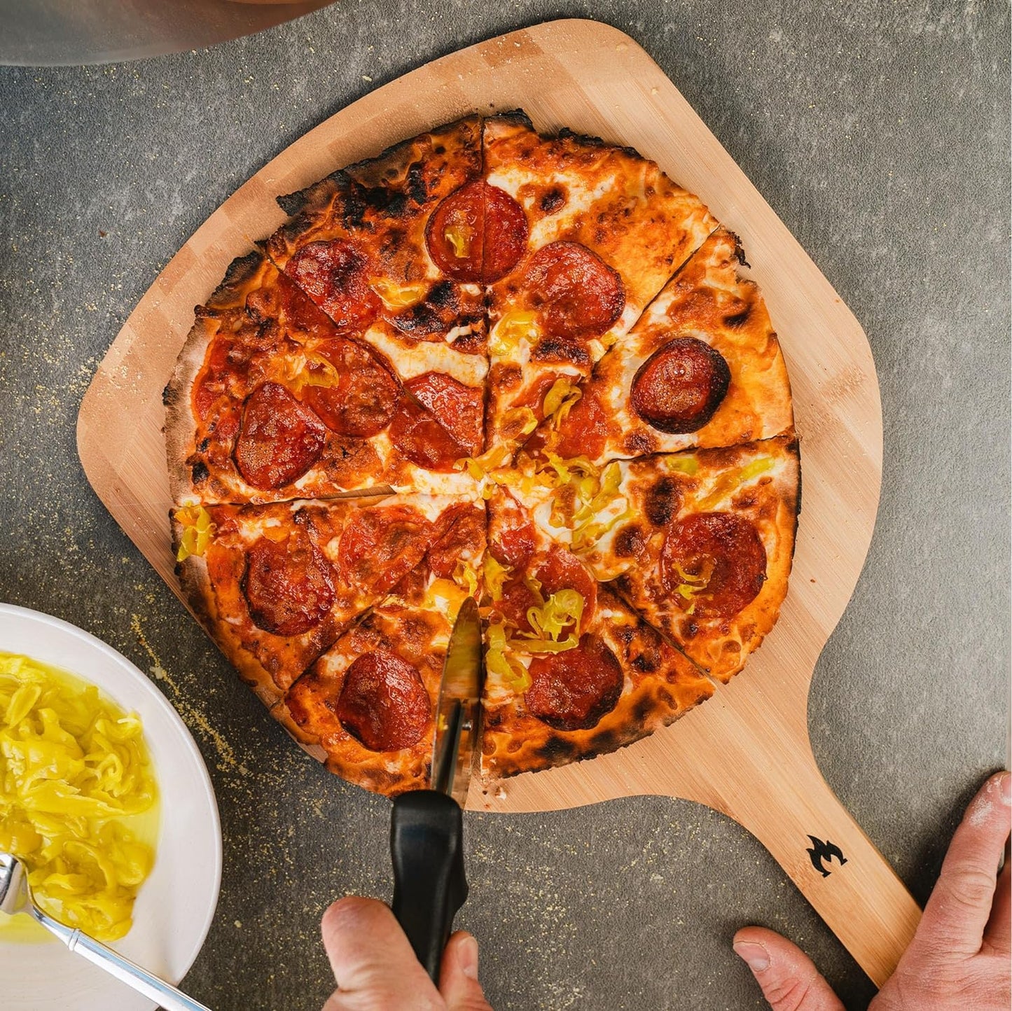 Solo Stove Bamboo Peel PIZZA-PEEL-BAMBOO-12