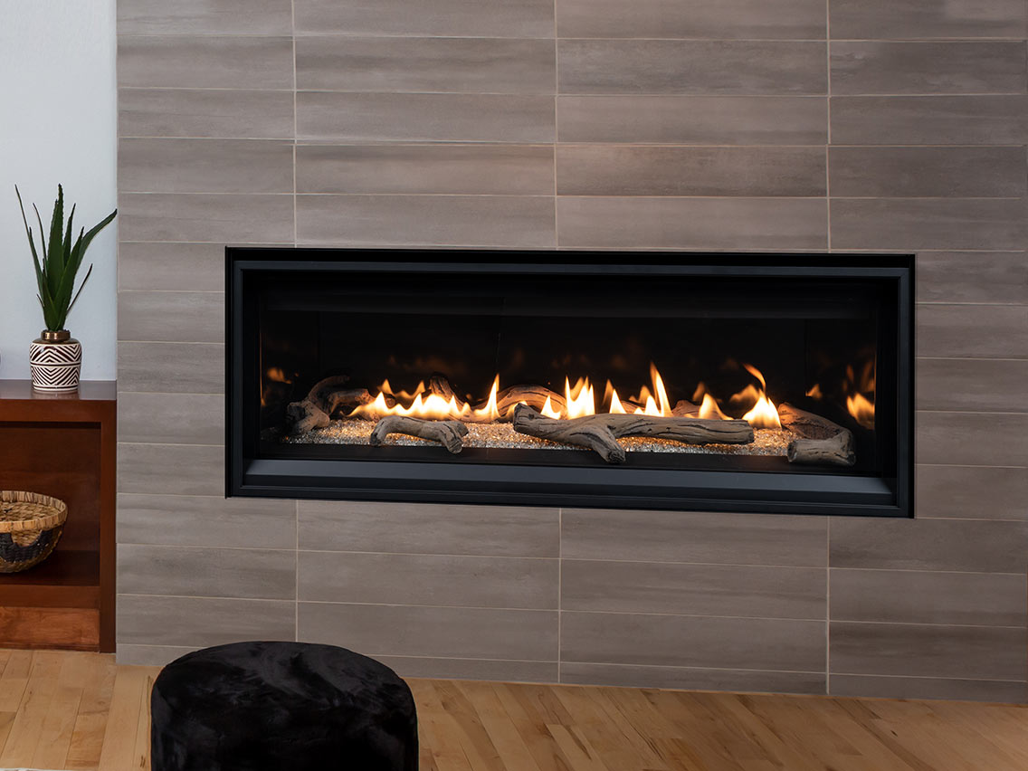 Superior 35 Inch Contemporary Linear Direct Vent Gas Fireplace - DRL3535