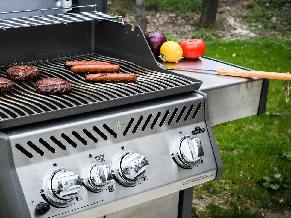 Master the Art of Gas Grilling with These Tips for Beginners