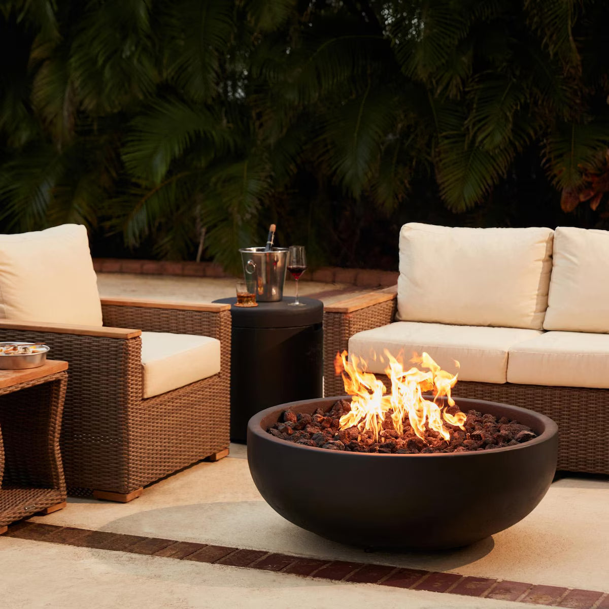 Blaze 38-Inch Round Concrete Natural Gas Fire Bowl in Phantom BLZ-38-FBOWL-NG