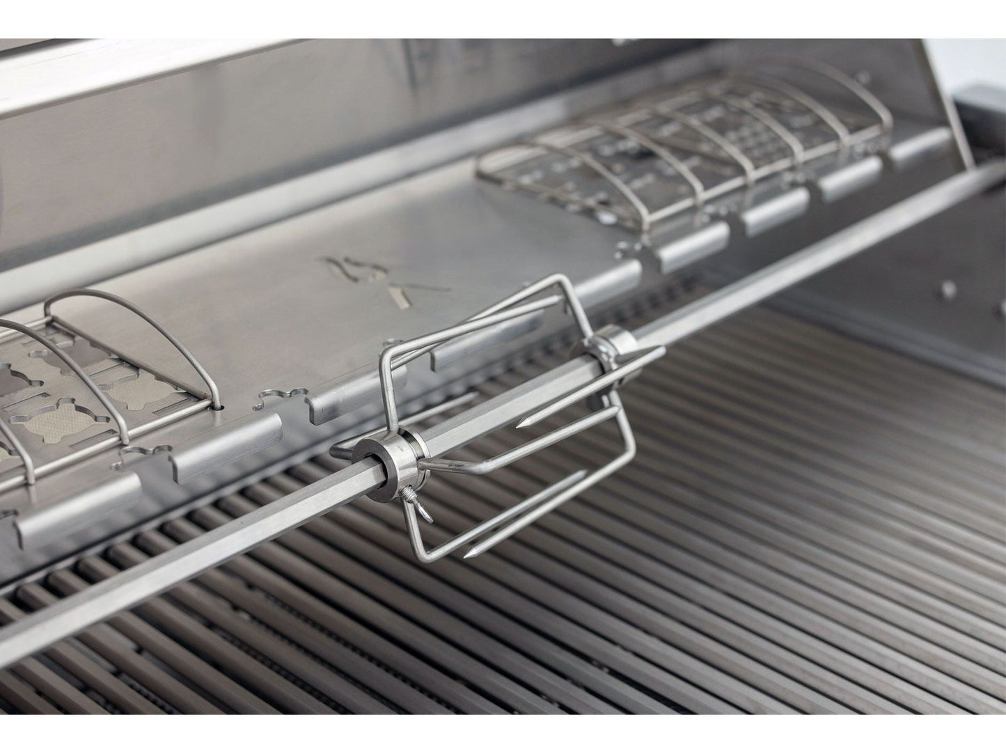 Blaze LTE PRO 40-Inch 5-Burner Natural Gas Grill — BLZ-5LTEPRO-NG