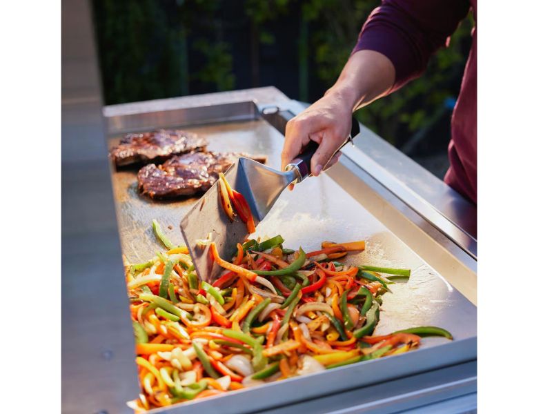 Blaze LTE PRO 40-Inch Propane Gas Griddle — BLZ-GRIDDLE40-LP